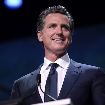 Polls Give Newsom Edge as Recall Enters Final 24 Hours