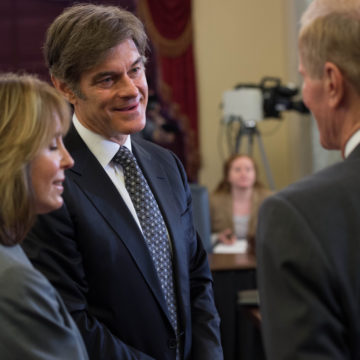 Report Alleges Dr. Oz Violated Foreign Agent Law